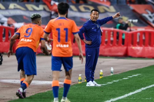 开云网站-泰山迎齐鲁德比恐难上加难 0比3后如何克服情绪化