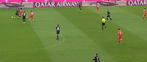 开云下载-【德甲】格纳布里戴帽+造点 穆西亚拉破门 拜仁6比1