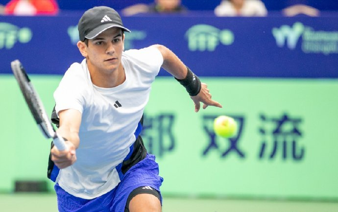 开云登录网址入口-西班牙小将霍达尔创生涯最佳排名，用实力证明自己绝非流星|大满贯|莱赫奇卡|决赛|杰里|蒂兰_新浪新闻